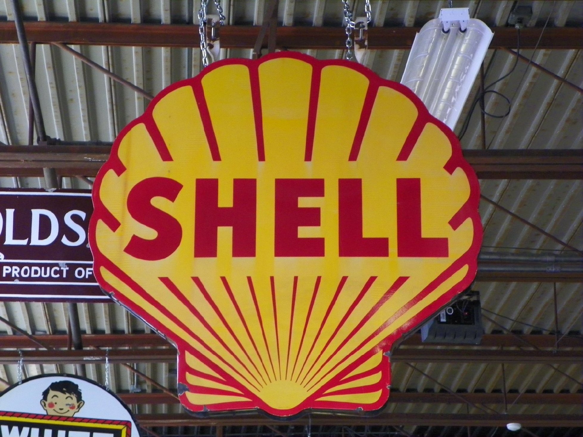 Gas Pumps, Signs & Memorabilia Stahls Automotive Collection